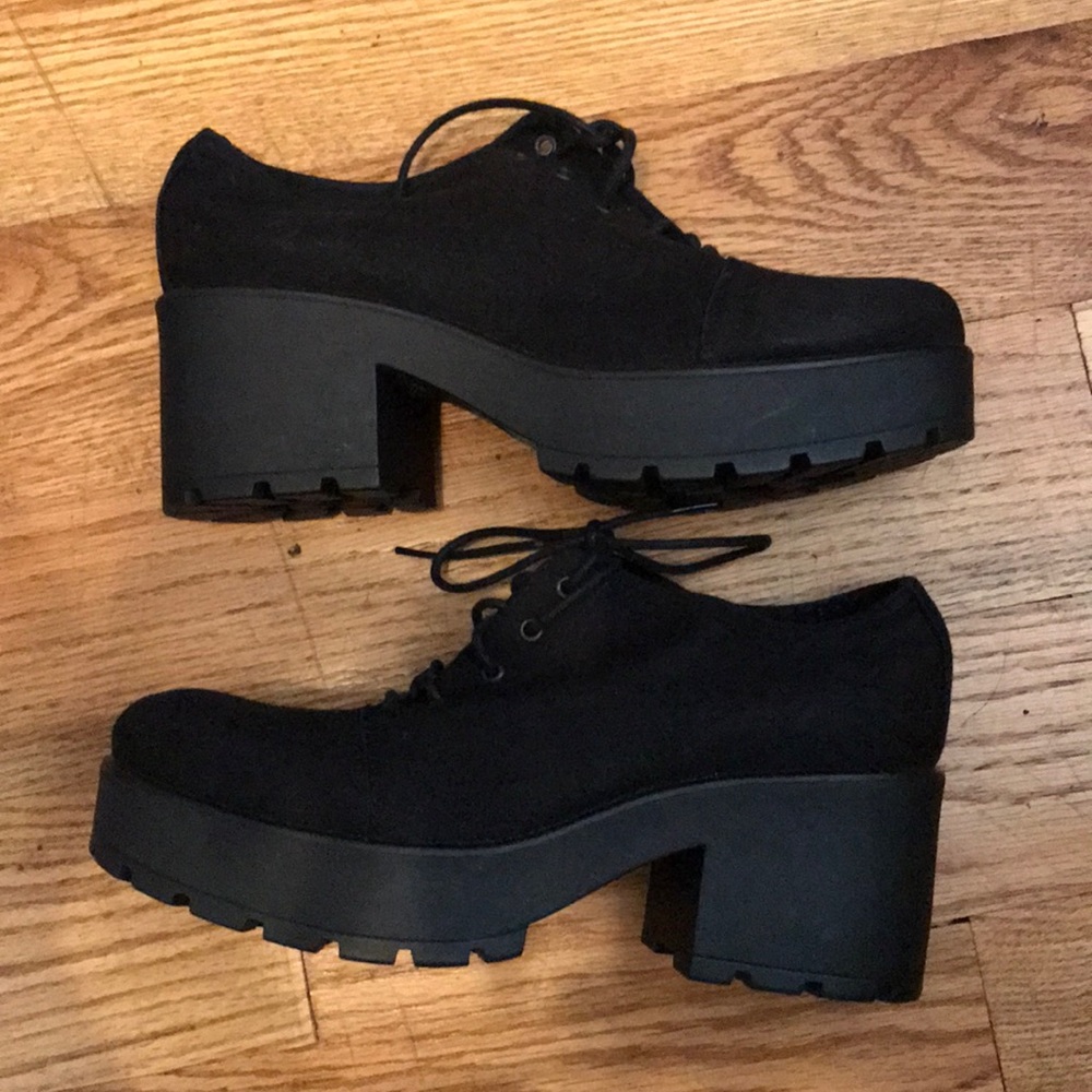 Vagabond lace up boots